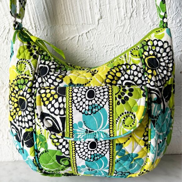 Vera Bradley Limes Away Clare Crossbody Shoulder Bag Purse Zip Top Pockets - Picture 1 of 10
